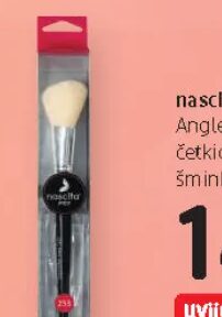 nascita Angled Blush četkica za šminkanje, dm